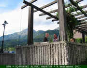 sam02-2001.jpg (66194 bytes)