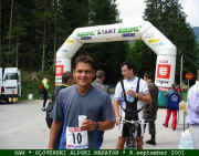 sam30-2001.jpg (60489 bytes)