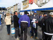 132-3202_img.jpg (39883 bytes)