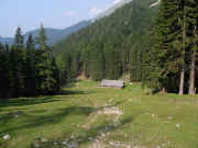 Bajta na Dolgi njivi.